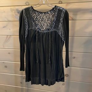 Gimmicks gray 3/4 sleeve